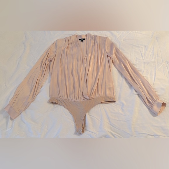 PAIGE Sevilla Bodysuit in Cream Tan - Size L - Picture 3 of 13